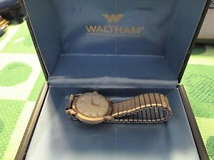 Waltham automatic 65 jewels men watch collector's dream hugely rare estate find