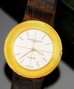Audemars Piguet 18K Yellow Gold Watch with Original Leather Pouchand Box