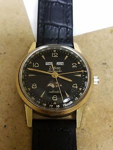 Zodiac moon phase triple date watch caliber 1402