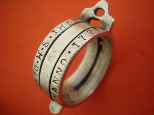 Antique and 100% authentic silver ring sundial IO.H.S. Thon Anno.1721, VERY RARE