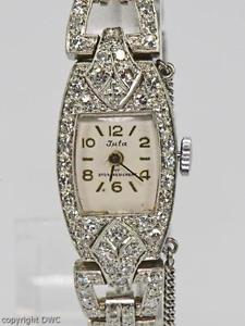 Dau Damen Armbanduhr mit Diamanten in aus Platin Art-Deco um 1925 Marke Juta