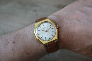 VERY RARE ULYSSE NARDIN AUTOMATIC VINTAGE MEN'S WATCH UHR 18K SOLID YELLOW GOLD
