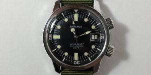 Vintage Benrus  Ultra-Deep 666ft Compressor Dive Divers Diving Wristwatch