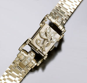 Women's Retro 14K White Gold Diamond Covered Dial Wristwatch w/Gold Band CA1940s