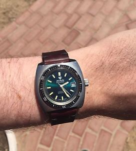 Vintage Nivada Grenchen Green Dial Taravana