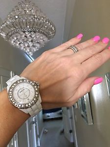 Chanel J12 H2430 Ladies 38mm White Ceramic Diamond Bezel & Dial Quartz