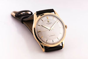 Mans Universal Geneve Automatic 18kt Yellow Gold Caliber 138.SS