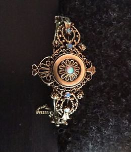 Vintage 14 kt Yellow Gold and Opal Bracelet Watch, Cortina, Swiss made, Flip Top