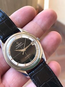Vintage watch orologio Universal  geneve polerouter date microrotor for sale