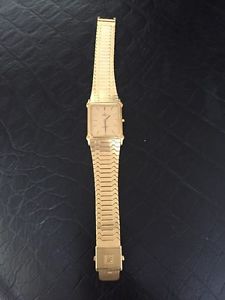 Ebel ,  18K , SOLID GOLD ,   MENS WATCH . 1989 ,  7 1/2inches , Unique Gold Face