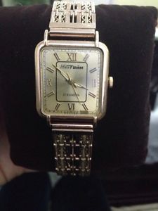Men's Mechanical Gold Watch With Gold Band!