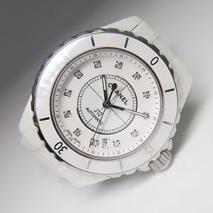 CHANEL J12 Automatik Uhr mit Brillant Zifferblatt Keramik und Edelstahl aus 2010