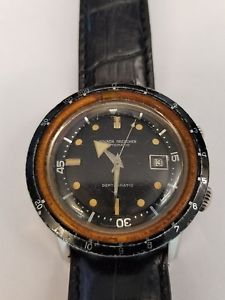 Very rare men's vintage 60's Nivada Grenchen Depthomatic Super Compressor Diver