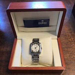 Zodiac Astrographic 2000 Mystery Dial 25 Jewel ETA 2824  Mens Watch 5014.0056