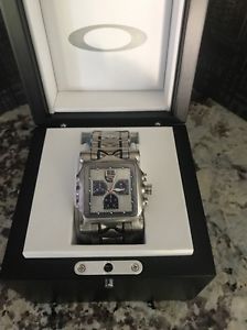 **Oakley Silver OMM Minute Machine Silver  Watch RARE!!! 10-194 New In Box
