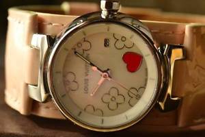 Ladies Authentic Louis Vuitton LV Lovely Heart  Tambour Quartz  Wrist Watch