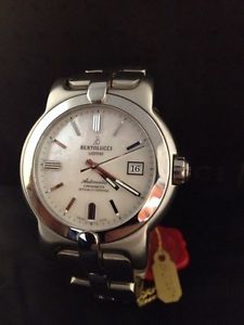 Bertolucci Uomo Men's Automatic Watch Mop Dial 884