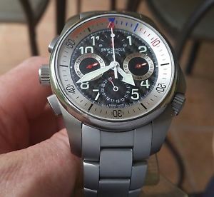 GIRARD PERREGAUX BMW USA 87 ORACLE RACING CHALLENGER. ON BRACELET with WARRANTY