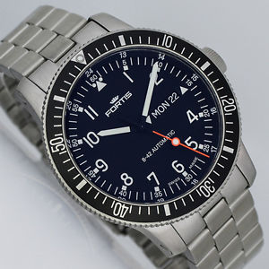 FORTIS B-42 OFFICIAL COSMONAUTS DAY/DATE 42mm AUTOMATIK UHR Ref. 647.10.11 M NEU