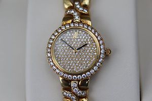 Audemars Piguet 18k Ladies Gold and Diamond Wristwatch - 280 diamonds - Women's