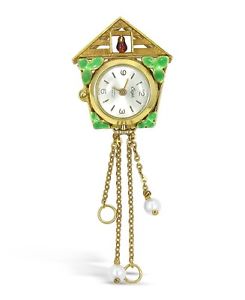 EWYS CUCKOO CLOCK WATCH BROOCH WITH ENAMEL IN 18K YELLOW GOLD