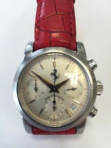 MONTRE GIRARD PERREGAUX FERRARI MODÈLE 8020