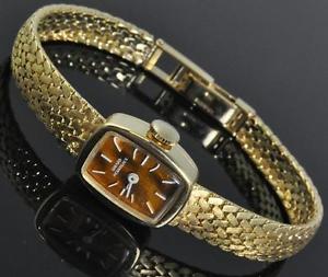 Girard Perregaux 18K Yellow Gold Tigers Eye 17 Jewel Ladies Luxury Wrist Watch
