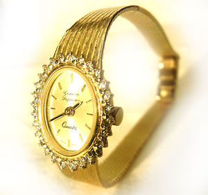 Vintage Lady's 14K Yellow Gold Quartz Geneva Bracelet Watch - VS Diamonds