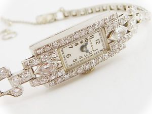 Corona Platindamenarmbanduhr Handaufzug in Platin mit Diamantbesatz!