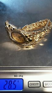 VINTAGE LADIES GENEVE 14KT GOLD NUGGET CLASSIC WATCH