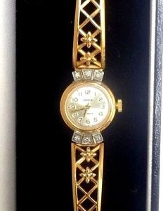 Russia 14 k (583) Gold Diamond Ladies Wrist Dress Watch "Chajka"