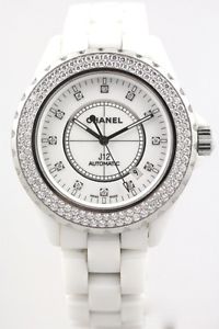 Montre Chanel J12 Céramique Blanche lunette Diamants (2012)