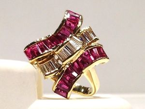 3 Carat tcw Ruby & Diamond in 18K  Gold - WATCH VIDEO -