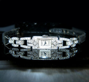 ART DECO Platin Diamant Uhr 1,30 ct Achtkant Diamanten Damen Armbanduhr