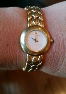 Baum Mercier Geneve 18k gold ladies watch 49.3 grams