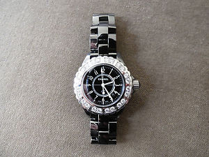Wristwatch - Montre Chanel J12 Quartz Céramique Noire & Diamants H1173
