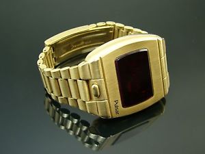 Extremely Rare Pulsar P1 18k Solid Gold LED Timepiece