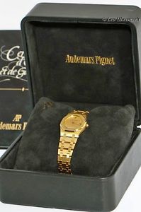 MARKANTE AUDEMARS PIGUET ROAYL OAK 18Kt GOLD DAMENARMBANDUHR MIT BOX, ZERTIFIKAT