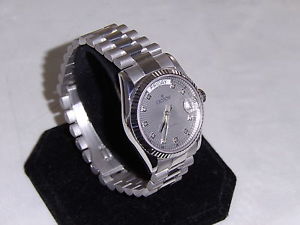 CROTON SOLID 18K W/DIAMONDS NEW SOLID 18K WHITE GOLD APROX. 120 GRAMS
