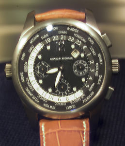 Girard Perregaux Titanio Worldtimer (Las horas del mundo)
