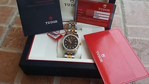 Tudor Glamour Date Black/18 carat yellow gold 36MM