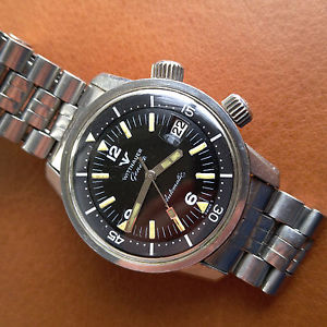 Vintage Wittnauer Geneve Super Compressor Divers Watch w/Orig Cross Hatch Crowns