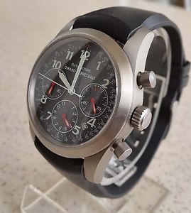 AUTH. GIRARD PERREGAUX F 1, TITANIUM, CHRONO AUTOMATIC ..DON'T MISSED...!!!!