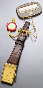 New/Old Stock Ladies Universal Geneve 5 Gram Gold Ingot Wrist Watch CA1980s