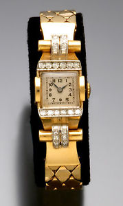 Retro 14K Yellow Gold Diamond Bracelet Womens Watch