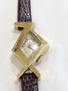 Vintage Bueche Girod 17 Jewel 13 GMS 18KT Gold ladies Watch OBO