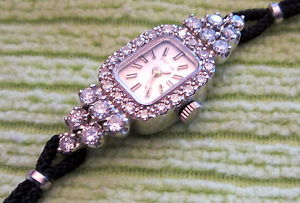 Vintage 1950s Ladies Croton 14kt White Gold 1.5 Carat Diamond 17J Wrist Watch