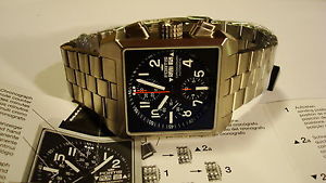 FORTIS SQUARE CHRONOGRAPH AUTOMATIC DAY DATE 667.10.41 M