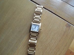 GENTS GENEVE SOLD 18CT GOLD WATCH
