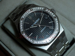 Audemars Piguet Royal Oak Ladies Automatic, Black Dial, Dia Bezel, Ref # 15451ST